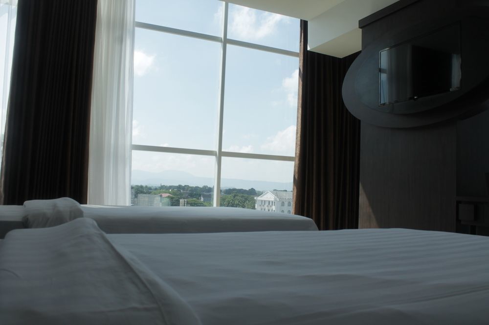 Grand Orchid Hotel Yogyakarta Maguwo Ngoại thất bức ảnh